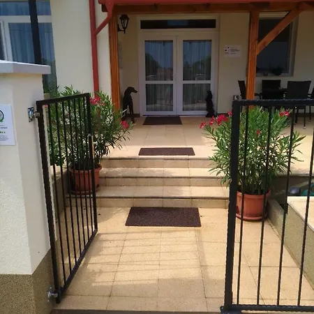Casa de hóspedes St. Hubert 4*